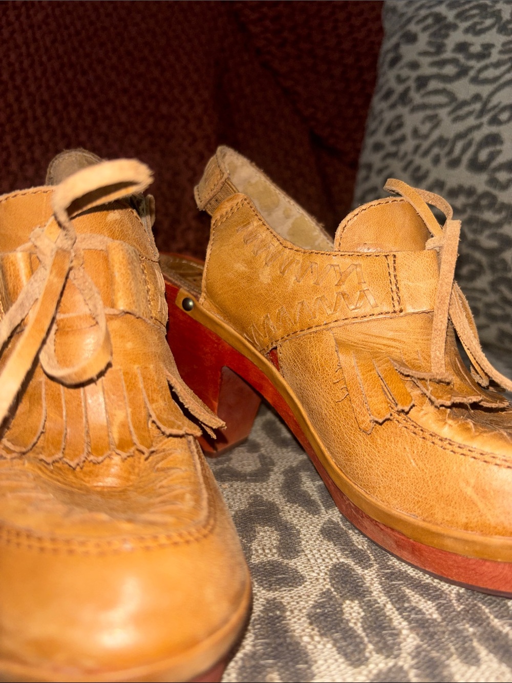 Latigo tan leather lace platform mule western fringe round toe wood heel size 7 - Picture 4 of 14